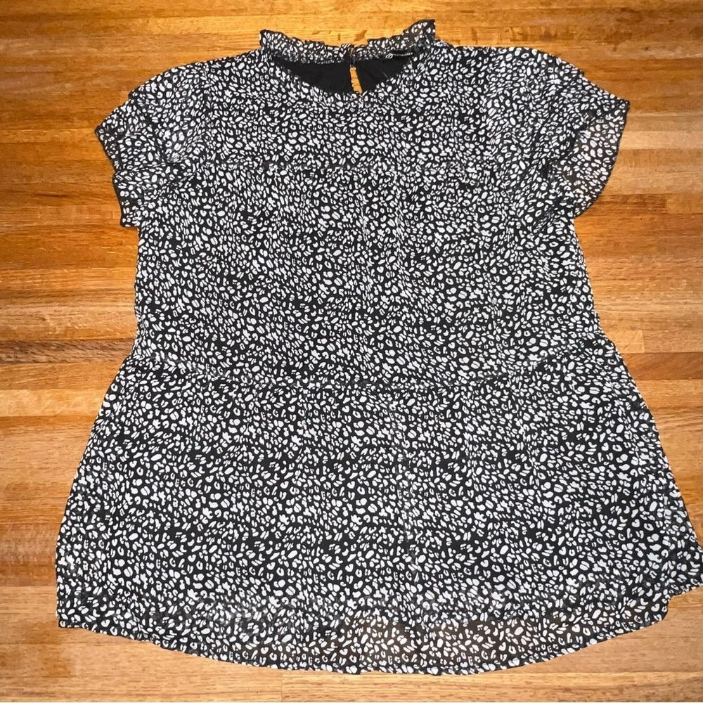 Pretty Garden Women Med Black White High Neck Ruffle Smocked Keyhole Back Blouse
